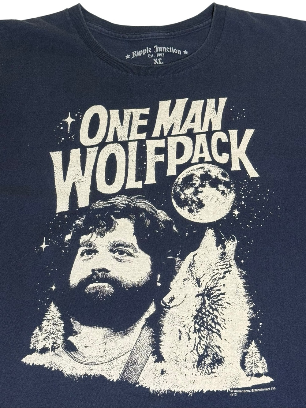 The Hangover One Man Wolfpack T-Shirt XL Navy Blue Alan Movie Graphic Tee